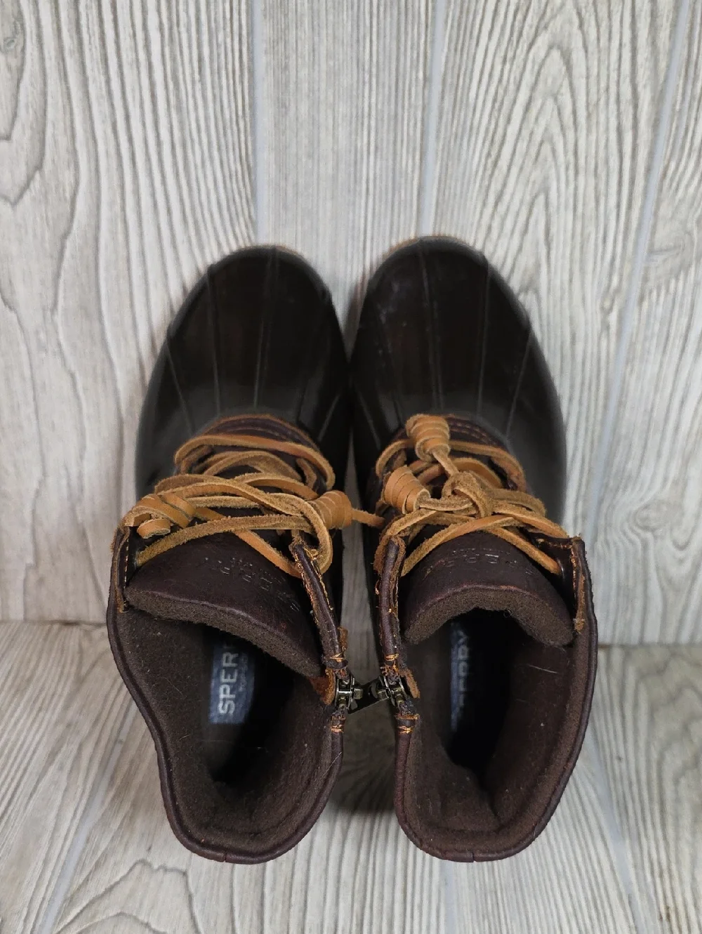 Sperry Saltwater Dark Brown Leather Upper Duck Boots Womens Size 6.5W